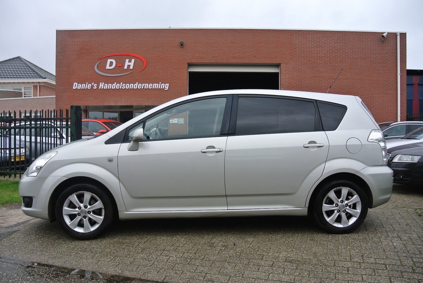 Toyota Verso - 1.8 VVT-i Luna airco nieuwe apk inruil mogelijk nap - AutoWereld.nl