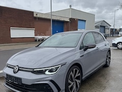 Volkswagen Golf - 1.5 eTSI R-LINE | PANO | NARDO | IQ LIGHT | BOMOLL