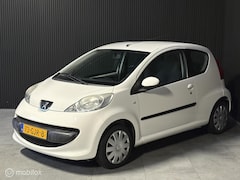 Peugeot 107 - 1.0-12V XS Urban Move - Automaat - Nap