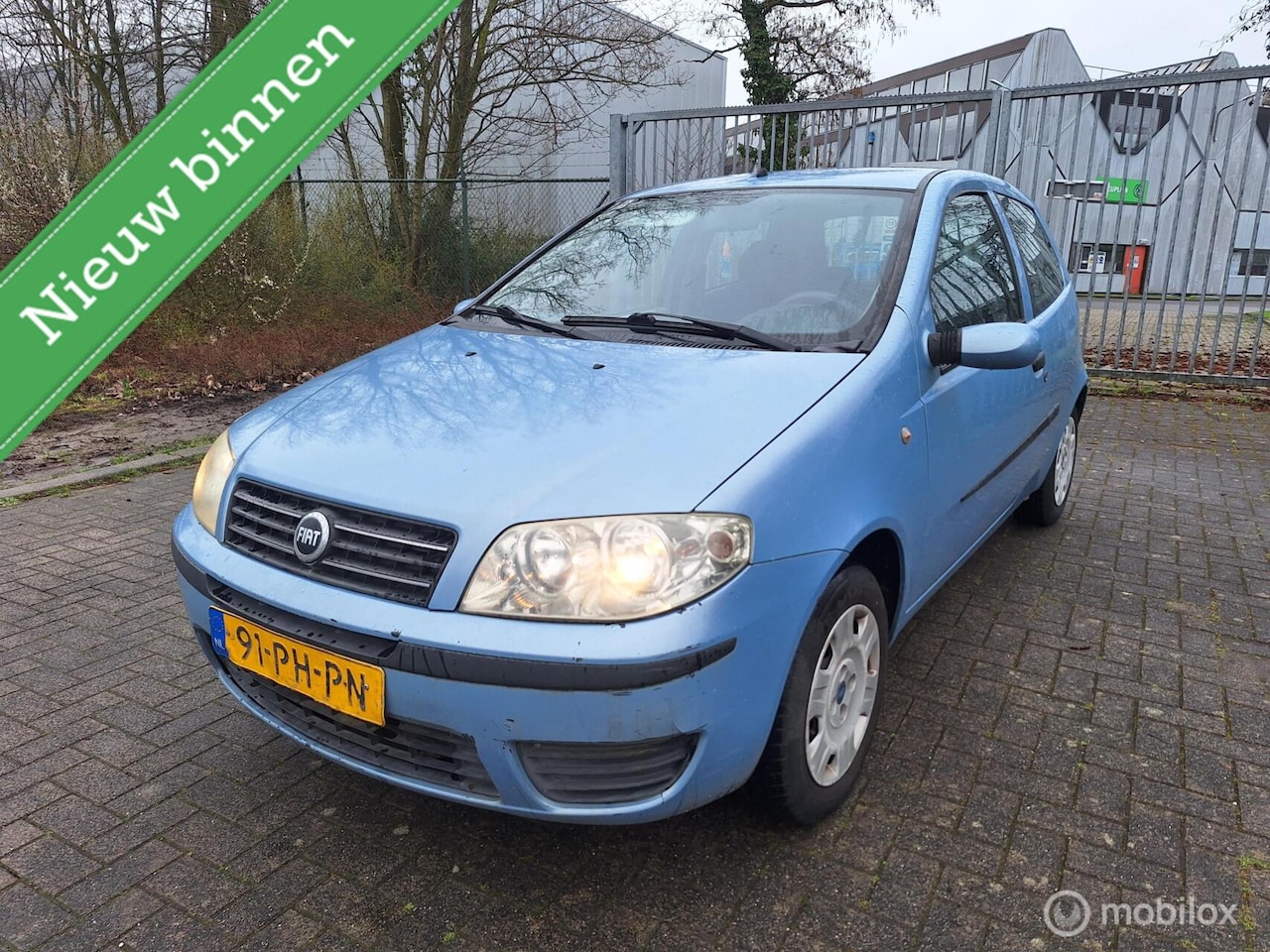Fiat Punto - 1.2 Active 1.2 Active - AutoWereld.nl