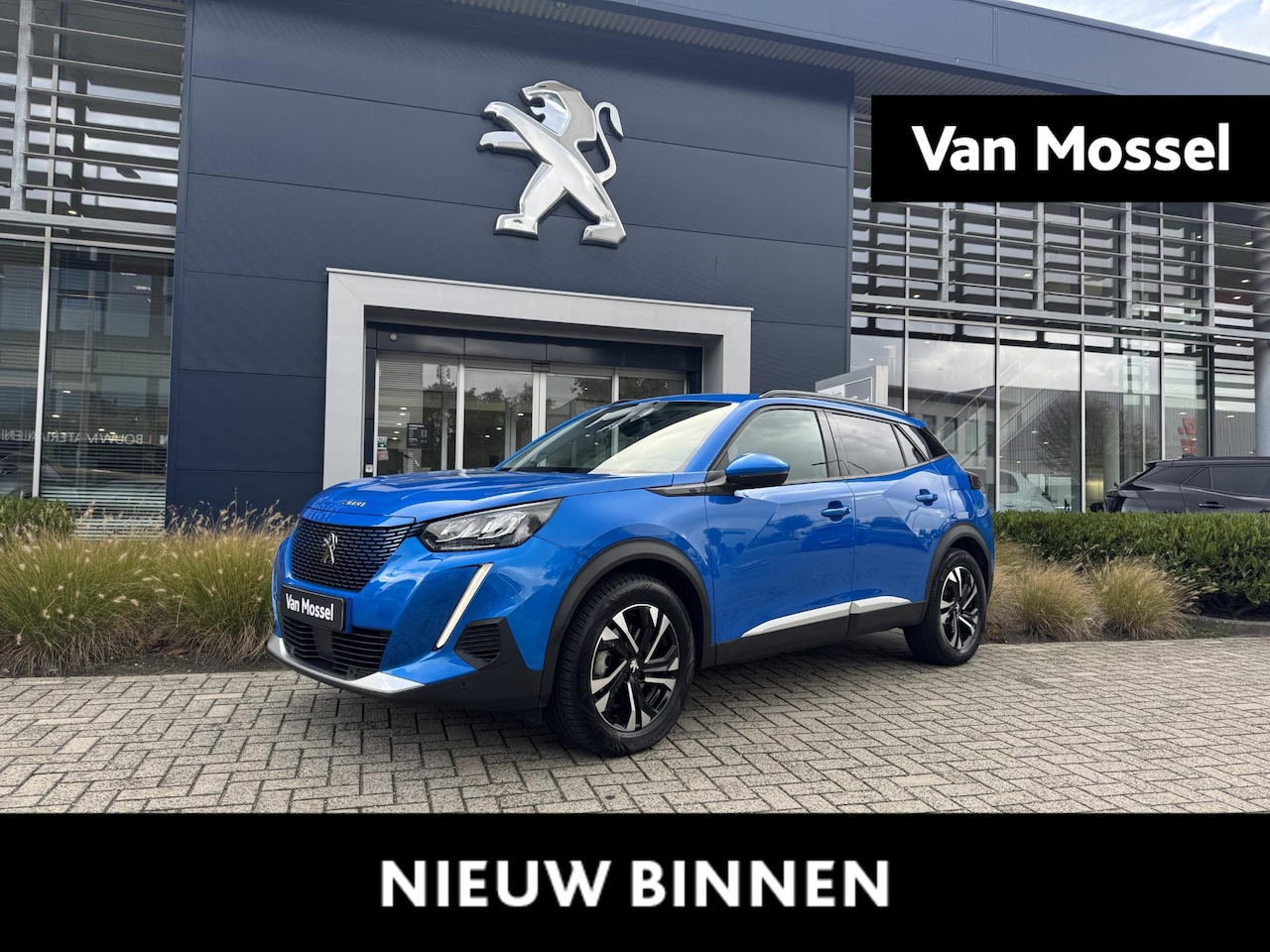 Peugeot e-2008 - EV Allure 50 kWh l Stoelverwarming l Camera - AutoWereld.nl