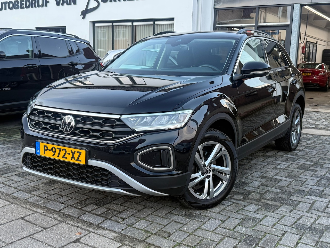 Volkswagen T-Roc - 1.0 TSI Life 75 Edition 1.0 TSI Life 75 Edition, Digitaal dashboard, Carplay, Cruise, Clima, PDC, - AutoWereld.nl