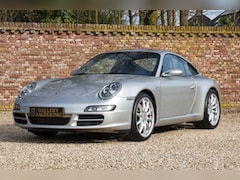 Porsche 911 - 997 Carrera S 3.8 Coupé "Six-speed manual gearbox" Livery in Arktissilber over dark blue f