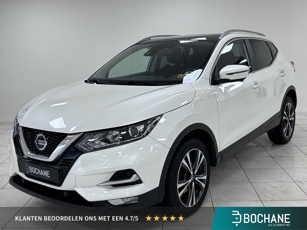 Nissan Qashqai - 1.3 DIG-T Design Edition PANORAMADAK | NAVIGATIE | ACHTERUITRIJCAMERA | PARKEERSENSOREN - AutoWereld.nl