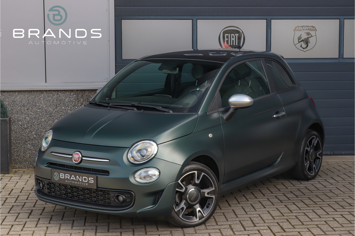 Fiat 500 - 1.2 Rockstar Vol opties Beats Speciale kleur Garantie - AutoWereld.nl