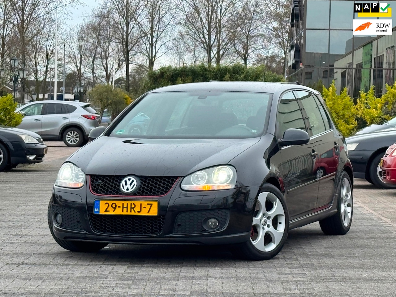 Volkswagen Golf - 2.0 TFSI GTI | LImited Editon Nr 240 | Xenon | 18 inch | Parkeersensoren | Groot scherm | - AutoWereld.nl