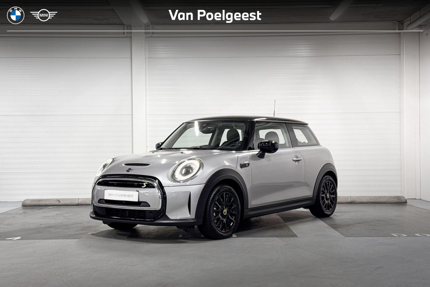 MINI Mini-Electric - 3-Deurs Camden Edition | Apple Carplay/Android Auto | Stoelverwarming | Achteruitrijcamera - AutoWereld.nl