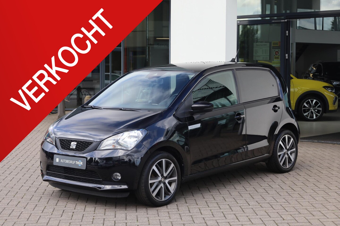 SEAT Mii Electric - electric Plus electric Plus 83PK / 61kW, Climatronic, lederen stuurwiel, privacy glas, parkeersensoren a - AutoWereld.nl