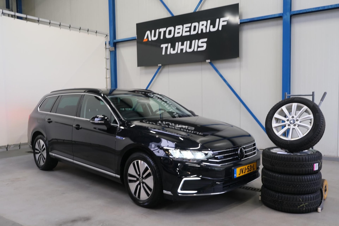 Volkswagen Passat Variant - 1.4 TSI PHEV GTE Business - SOH 99% Cruise, Camera, Camera, Massage stoelen - AutoWereld.nl