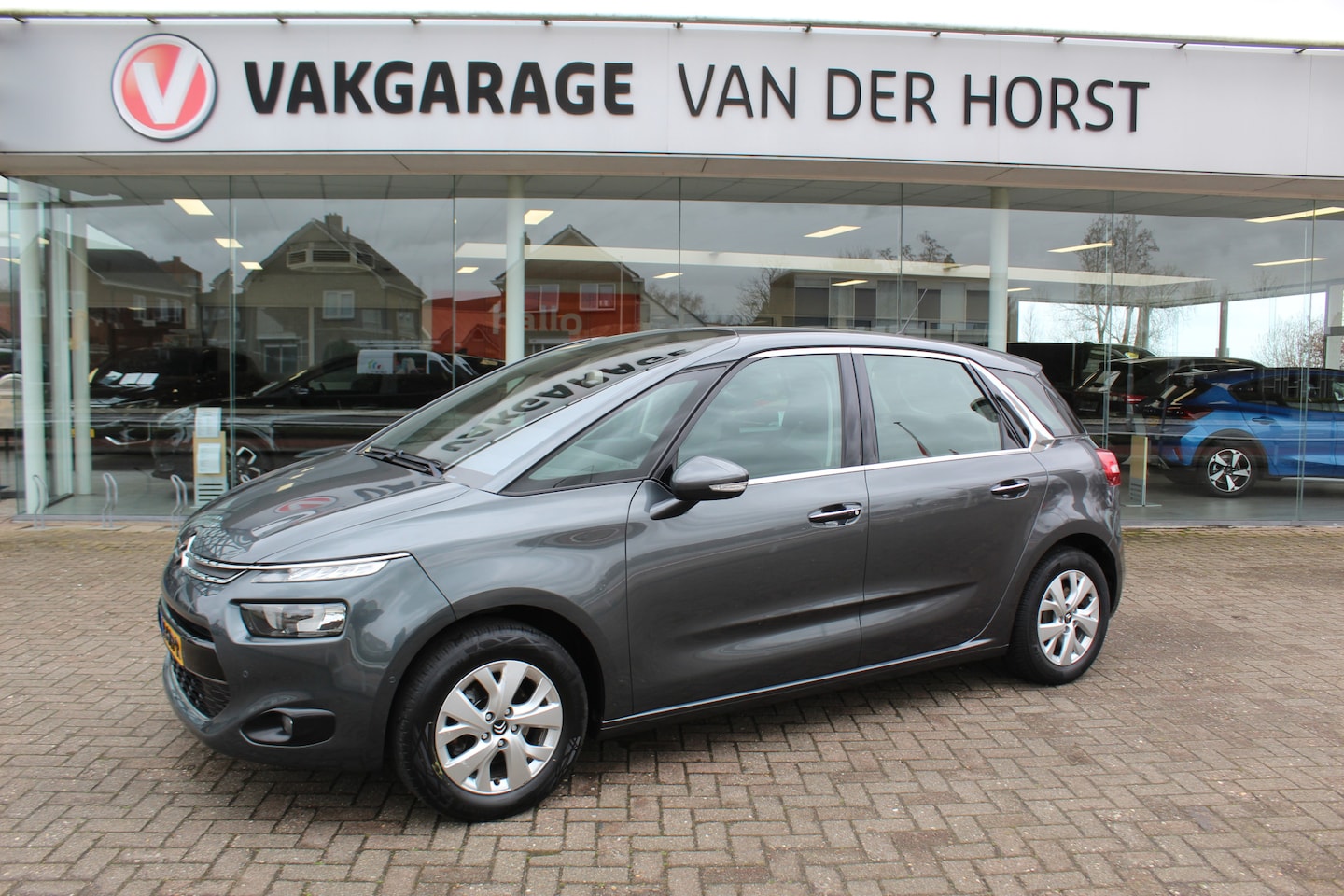 Citroën C4 Picasso - 1.2 PureTech Intensive Climate control , Camera , Cruise control , Trekhaak Parkeersensore - AutoWereld.nl