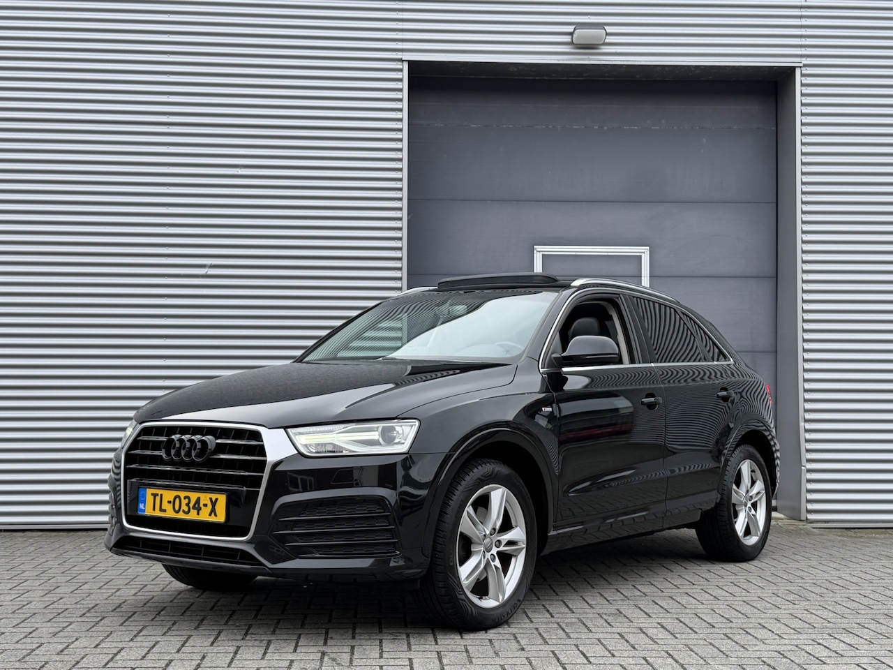 Audi Q3 - 1.4 TFSI CoD Sport Pro Line S I Aut. I S-Line I Pano.dak I Leder I Navi - AutoWereld.nl