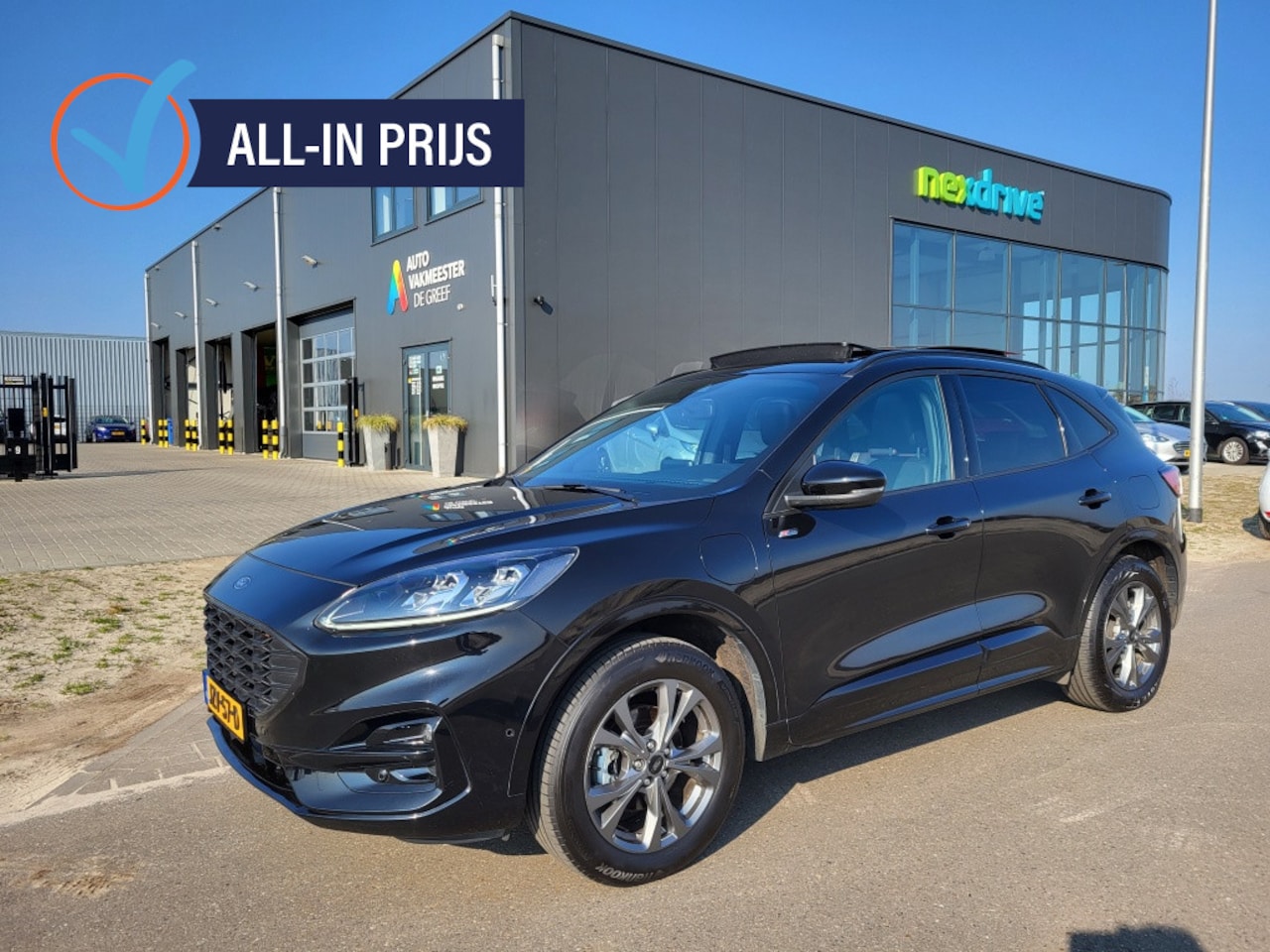Ford Kuga - 2.5 PHEV ST-Line Panoramadak Addap. Cruise-control Trekhaak - AutoWereld.nl