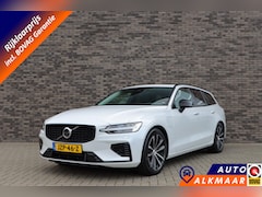 Volvo V60 - T6 Plug-in hybrid AWD Plus Dark | PHEV | Long Range | Pilot Assist | Trekhaak | Panoramada