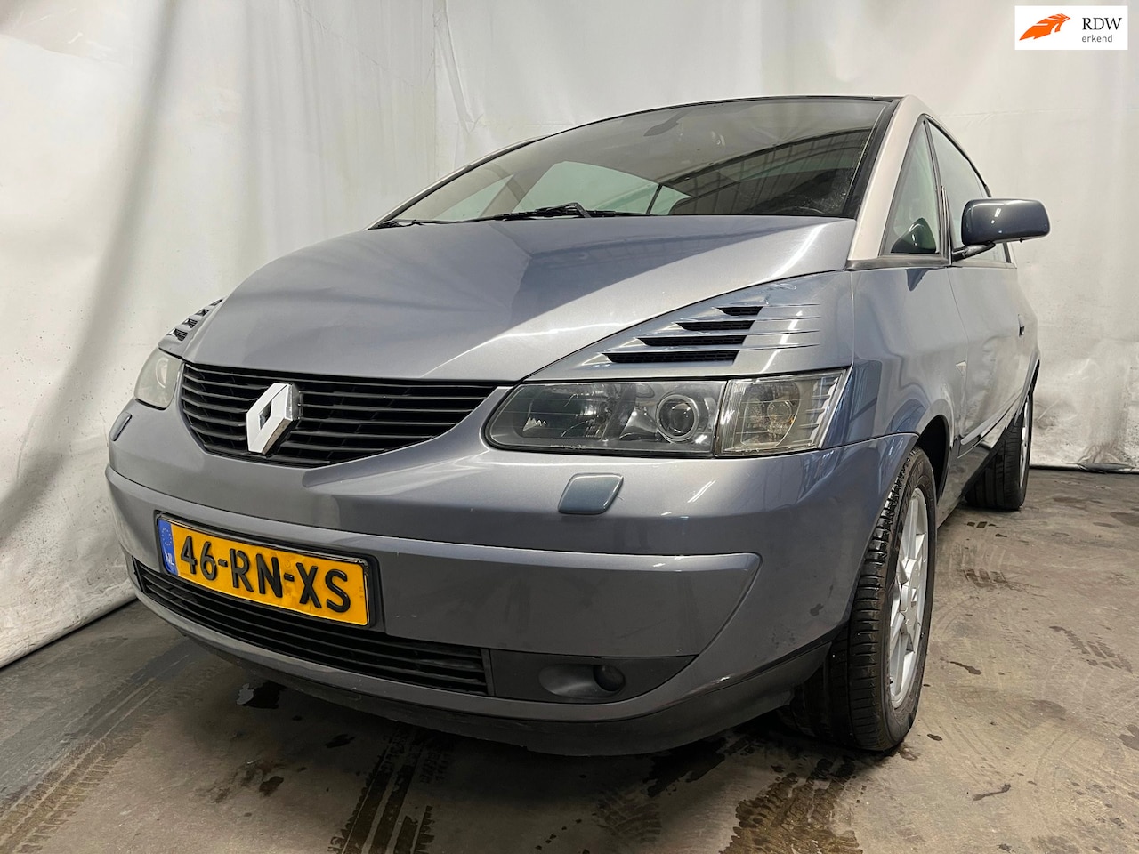 Renault Avantime - 3.0-24V V6 Dynamique SCHADEAUTO!! - AutoWereld.nl