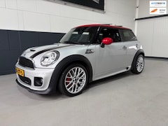 MINI John Cooper Works - 1.6 Chili 211PK , Volledige historie