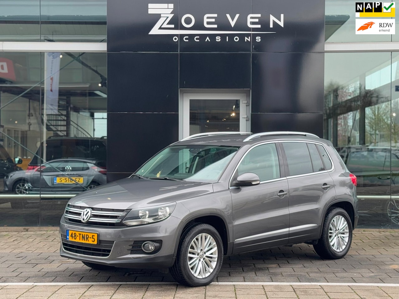 Volkswagen Tiguan - 1.4 TSI Sport&Style - AutoWereld.nl