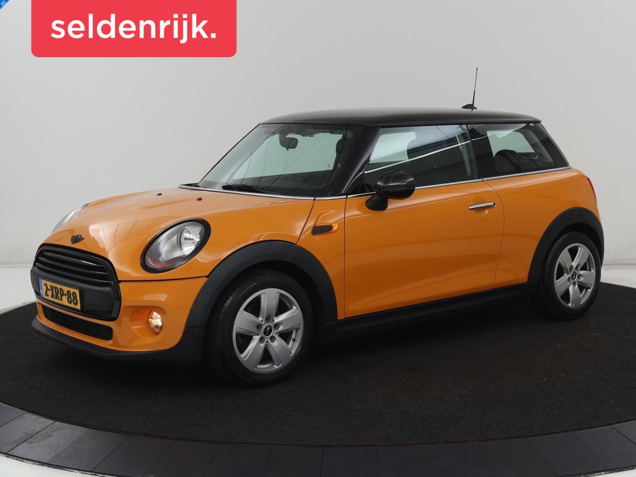 MINI One - 1.2 Salt Business | Origineel NL | Cruise control | Navigatie | Bluetooth | Airco - AutoWereld.nl