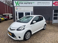 Toyota Aygo - 1.0 VVT airco, navigatie, bluetooth, 5 deurs APK 05-2027