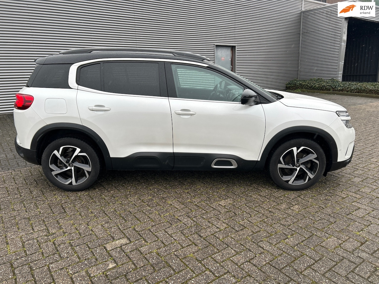 Citroën C5 Aircross - 1.2 PureTech Shine Automaat Metalic - AutoWereld.nl