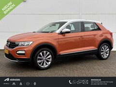 Volkswagen T-Roc - 1.5 TSI Sport / Airco (automatisch) / Winter-pakket / Cruise control adaptief /
