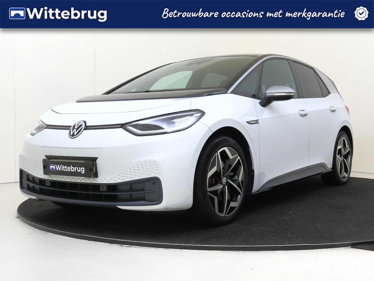 Volkswagen ID.3 - First Plus 58 kWh | Stoelverwarming | Carplay | Camera | Clima | - AutoWereld.nl