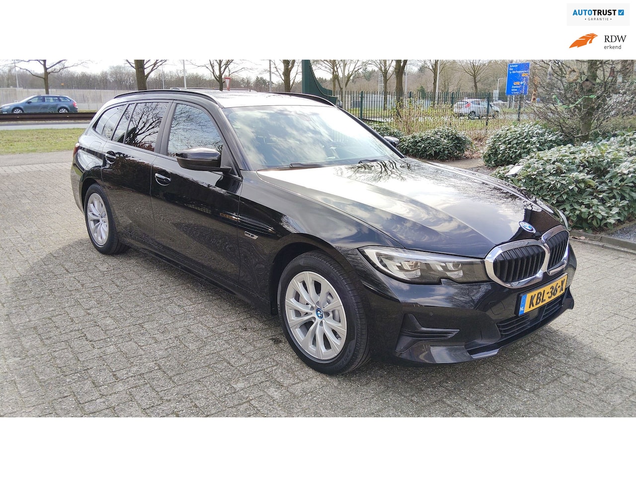 BMW 3-serie Touring - 330e xDrive HUD , Sportint. , Nieuwstaat - AutoWereld.nl