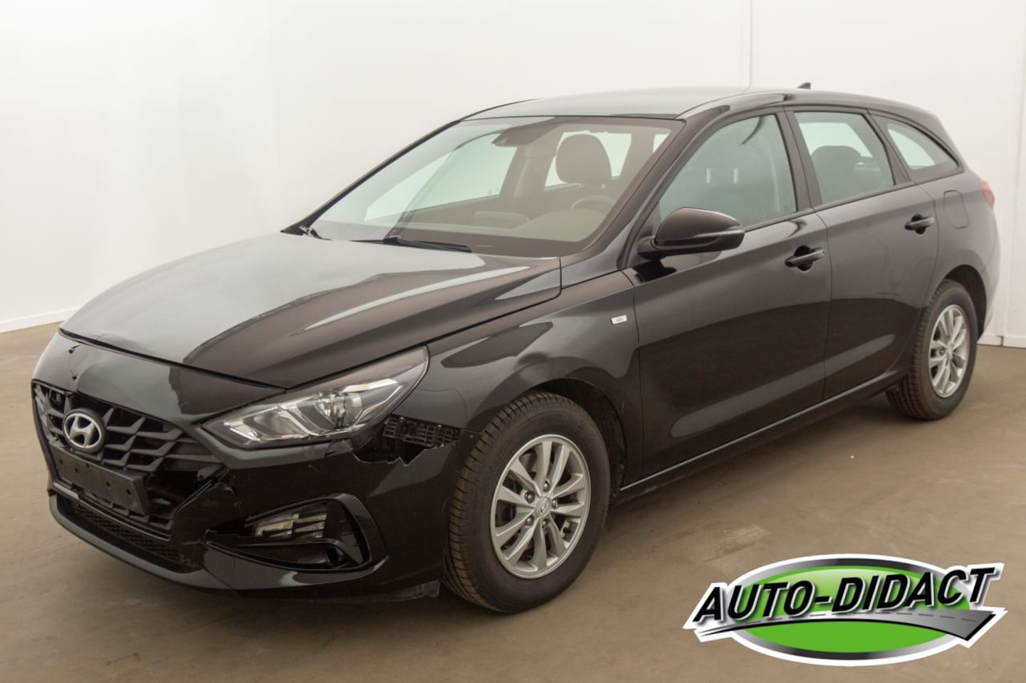 Hyundai i30 - I-30 1.0 Airco Camera 109.134 km - AutoWereld.nl