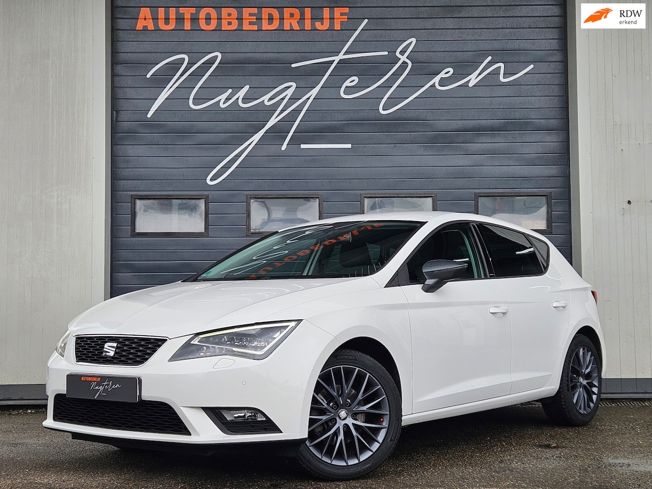 SEAT Leon ST - 1.4 EcoTSI Style Connect|Trekhaak|Camera|Stoelverwarming|Full LED| - AutoWereld.nl