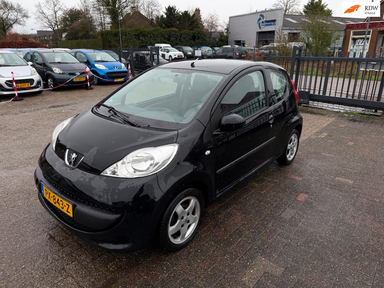 Peugeot 107 - 1.0 | Airco | E-Ramen | Lederen Bekleding | APK 12-2026 - AutoWereld.nl