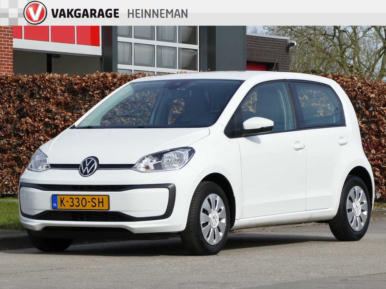 Volkswagen Up! - 1.0 | achteruitrijcamera | bluetooth | all-season-banden | cruise control - AutoWereld.nl