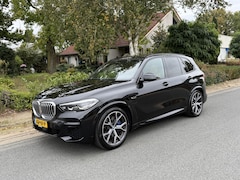 BMW X5 - xDrive45e M-Sport 394PK Pano•360cam•Lucht