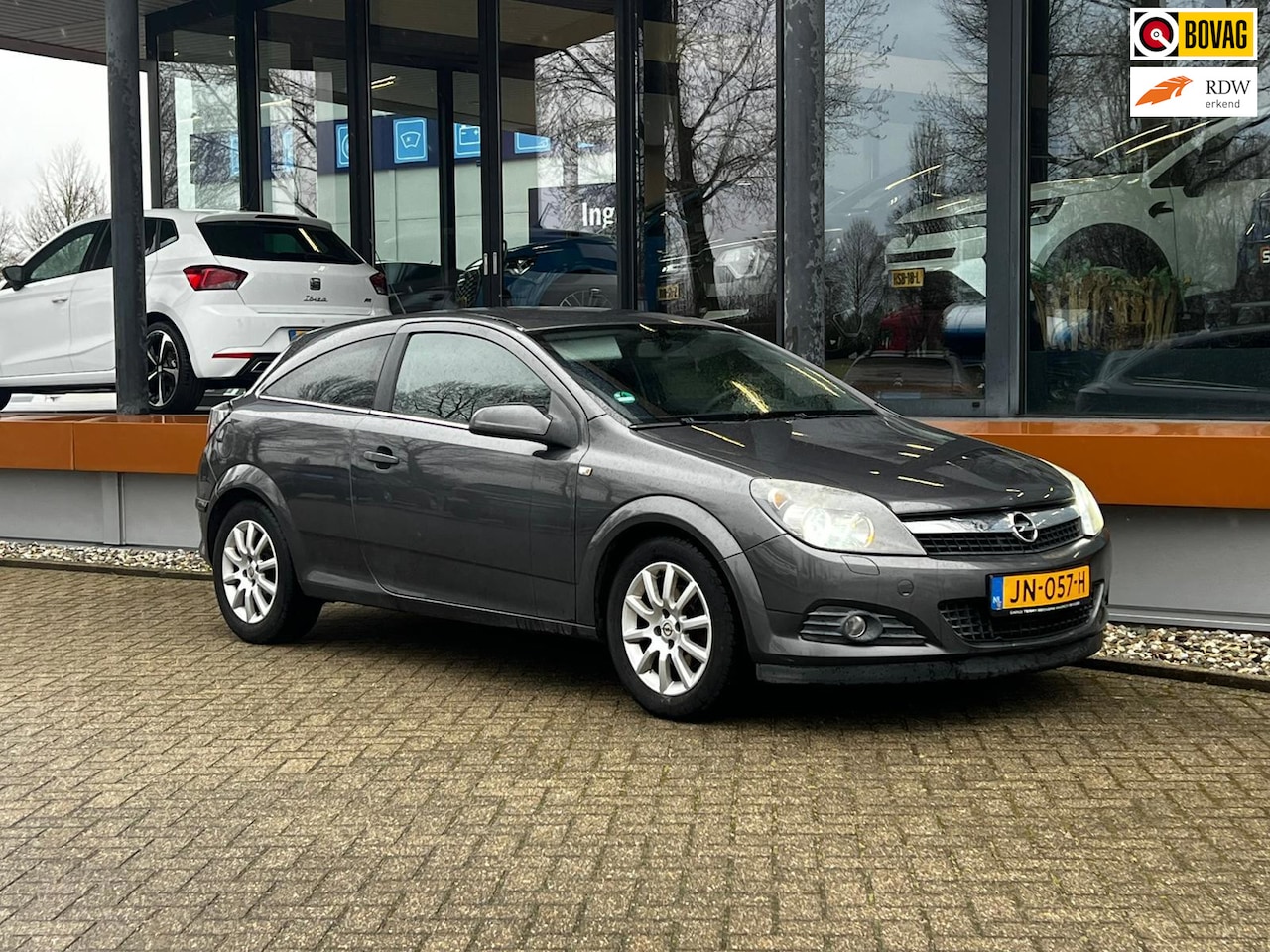 Opel Astra GTC - 1.4 Business 1.4 Business | Nieuwe APK - AutoWereld.nl