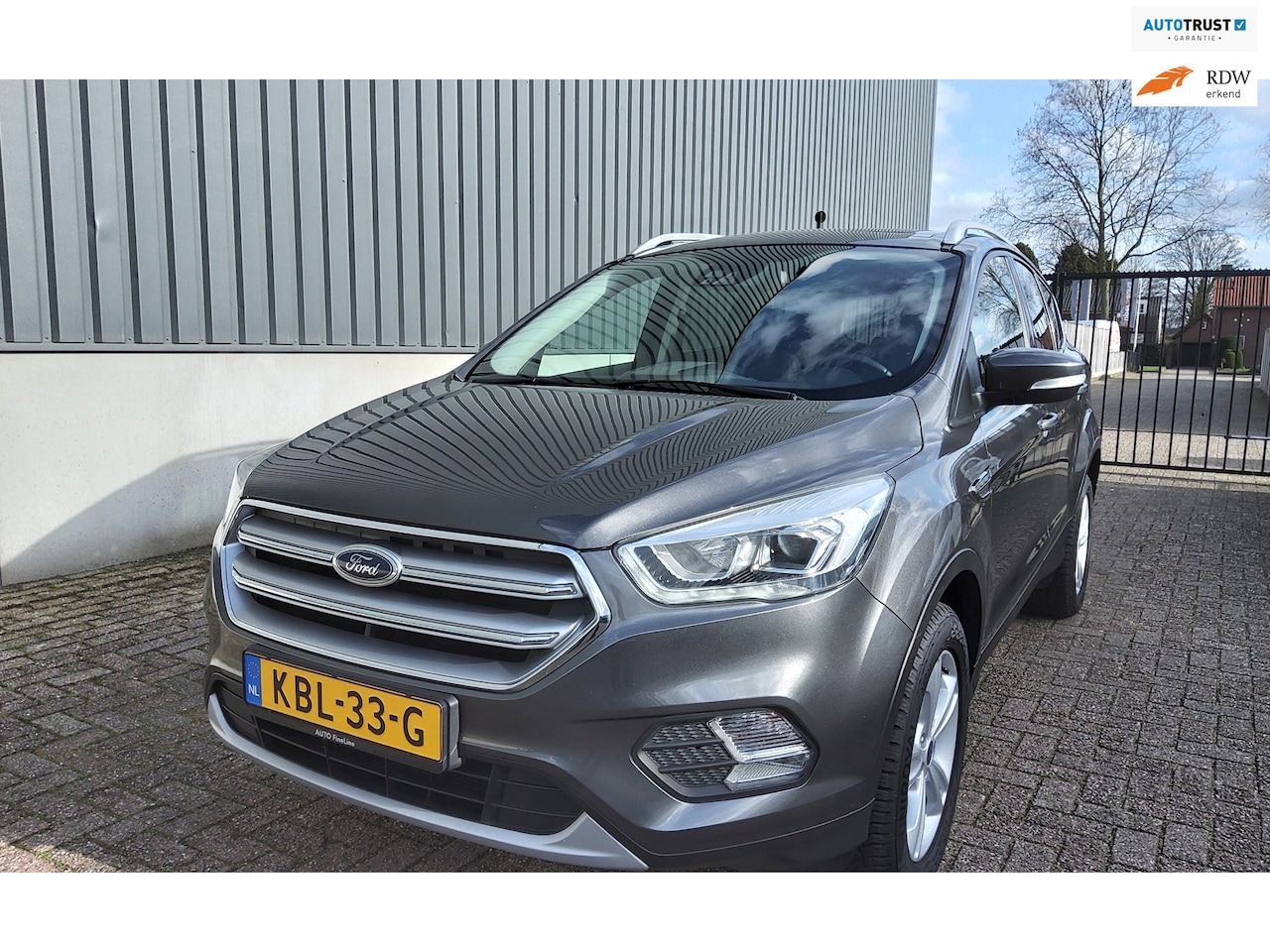 Ford Kuga - 1.5 EcoBoost Titanium|PANORAMADAK|Elec. Trekhaak® - AutoWereld.nl