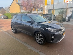 Kia Stonic - AUTOMAAT / Eerste eigenaar / 77.000 km / Veel opties