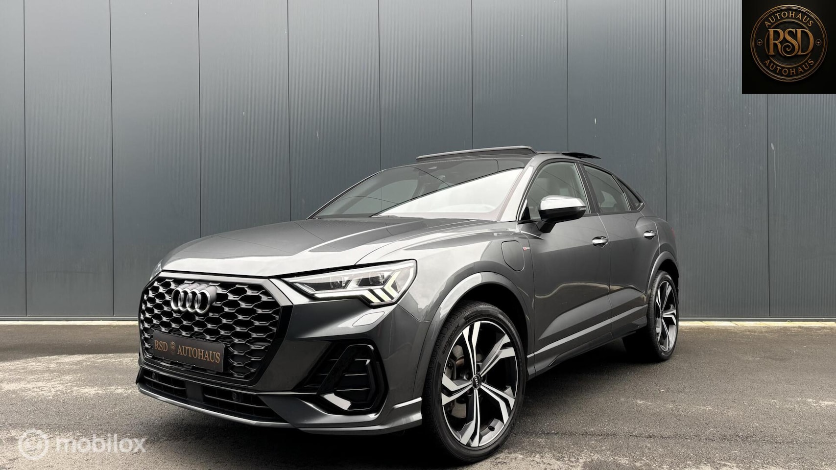 Audi Q3 Sportback - 45 TFSI e S Edition Pano ACC 20 inch Sonos - AutoWereld.nl