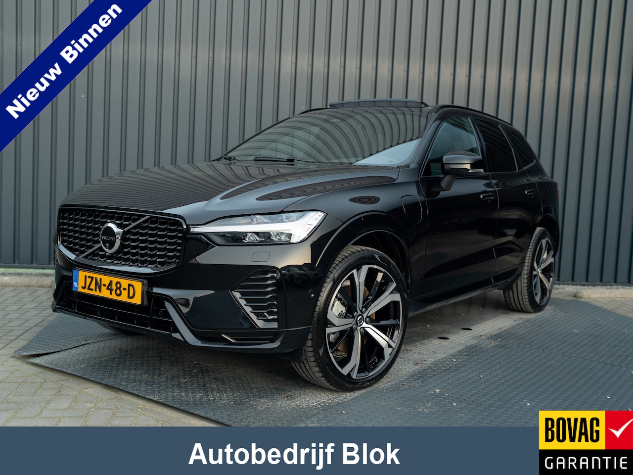 Volvo XC60 - 2.0 T6 Plug-in hybrid AWD Plus Dark | 360 Camera | Harman/Kardon | Trekhaak | Panodak | Do - AutoWereld.nl