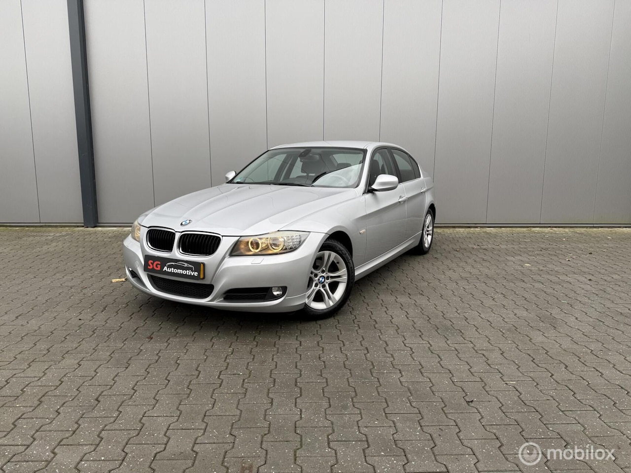 BMW 3-serie - 318i Business Line 318i Business Line - AutoWereld.nl