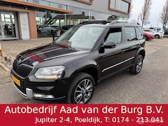 Skoda Yeti - 1.4 TSI Greentech JOY Panorama dak , Trekhaak , Navigatie , Camera achter , parkeerhulp vo