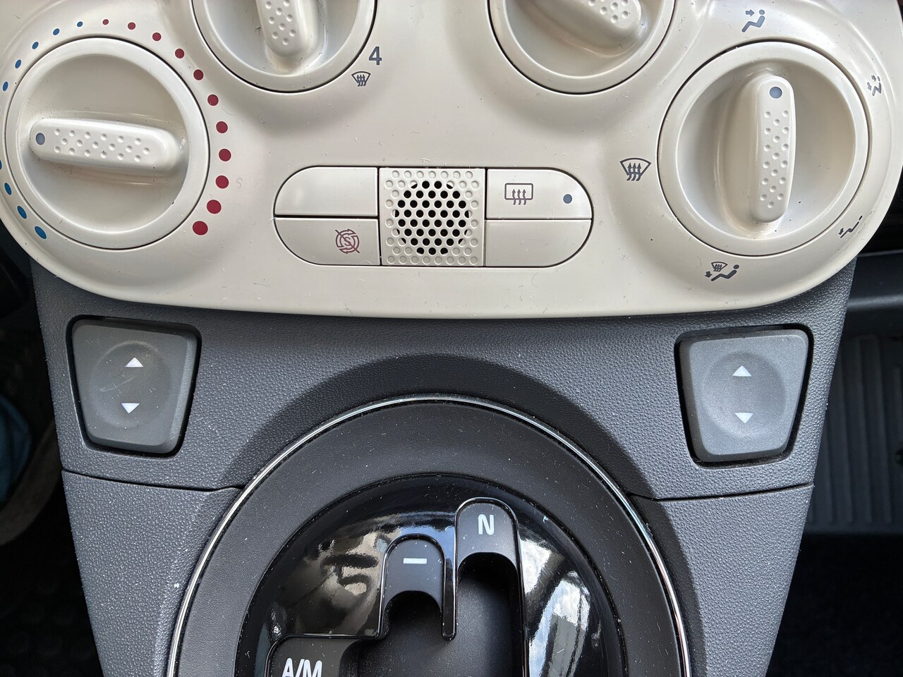 Fiat 500 - 1.2 Lounge Automaat, Nieuwe Distributie/Banden!