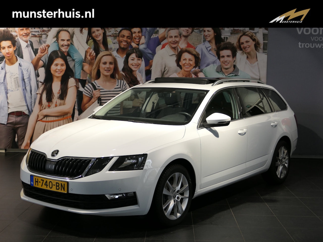 Skoda Octavia Combi - 1.5 TSI Greentech Ambition Business - Elektrisch glazen panorama-dak - Sensor v+a - 17" lm - AutoWereld.nl