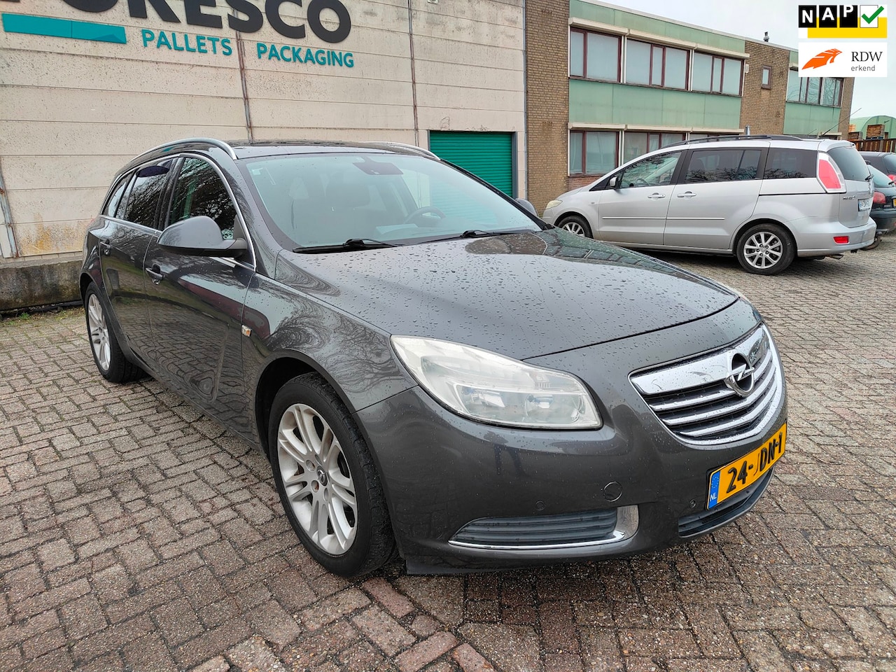 Opel Insignia Sports Tourer - 1.8 Business 1.8 Business - AutoWereld.nl