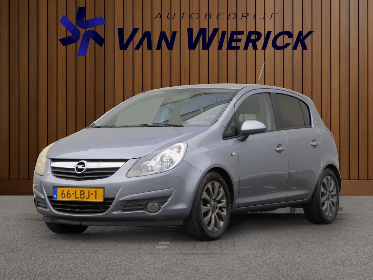 Opel Corsa - 1.4-16V '111' Edition 5-Deurs 101PK! | Cruise | Airco| LM Velgen - AutoWereld.nl