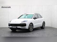 Porsche Cayenne - 4.0 Turbo | PSCB | Soft-Close | Trekhaak | PDCC | Led-matrix | Surround View