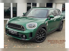 MINI Countryman - 2.0 Cooper SE ALL4 Classic Trim Panoramadak Harman/Kardon Head-up Vol opties . Neem contac