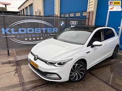 Volkswagen Golf - 2.0 TDI Style R-line Panorama Memory stoelen