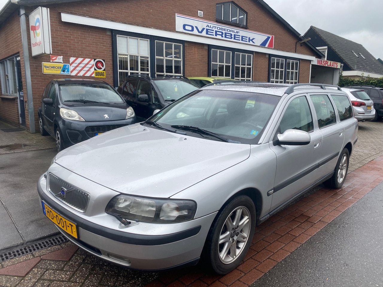 Volvo V70 - 2.4 Comfort Line 2.4 Comfort Line - AutoWereld.nl