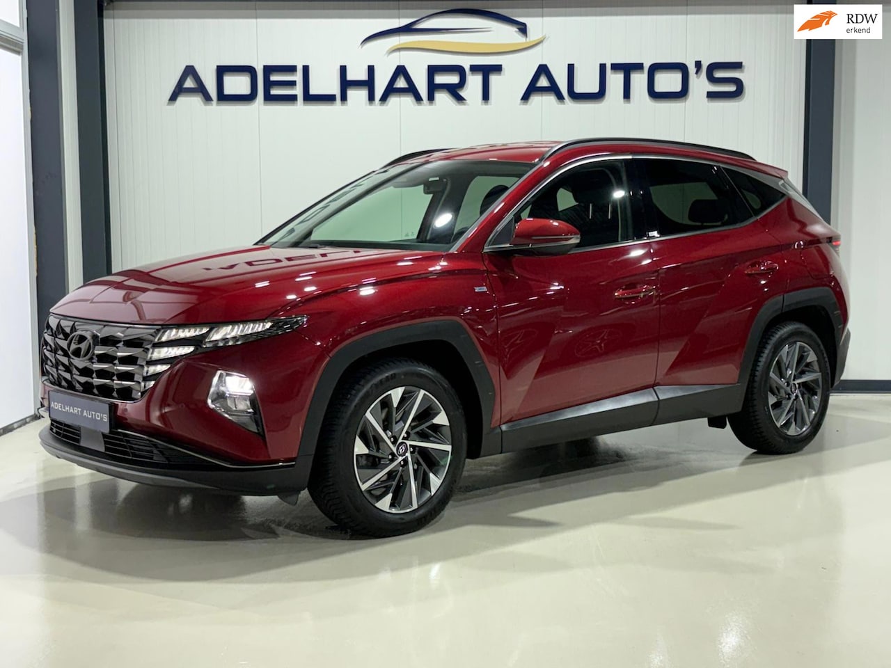 Hyundai Tucson - 1.6 T-GDI MHEV Comfort Automaat / Navigatie full map / Camera / Cruise control / keyless - AutoWereld.nl