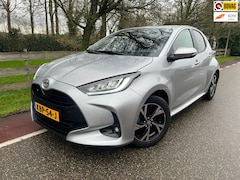 Toyota Yaris - 1.5 Hybrid 115 First Edition Camera Automaat