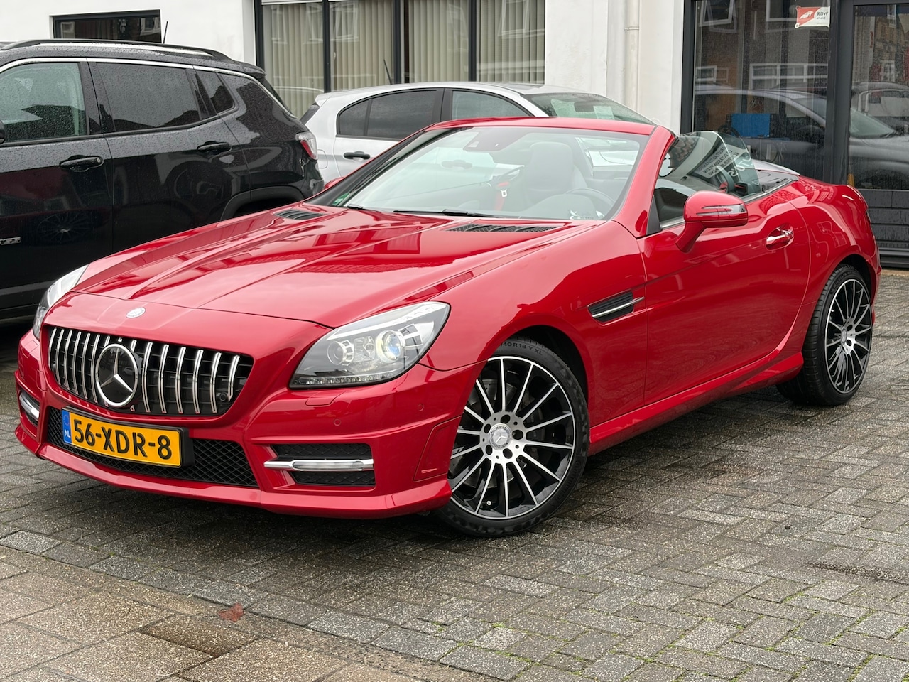Mercedes-Benz SLK-klasse - 350 350, NAP, Stoel- en nekverwarming, Memory seats, Harmon en Kardon, Pano - AutoWereld.nl