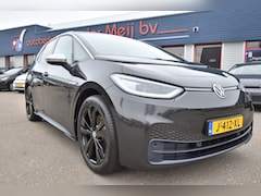 Volkswagen ID.3 - First Plus 58 kWh , ST+STUUR VERW , LED KOPL , NAVI , CR CONTR , PDC V+A , LMV19 ,
